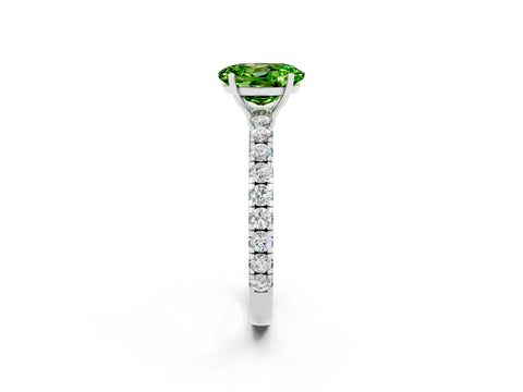 White gold Oval Cut Peridot Pavé Solitaire Engagement Ring with Four-Prong Setting_14
