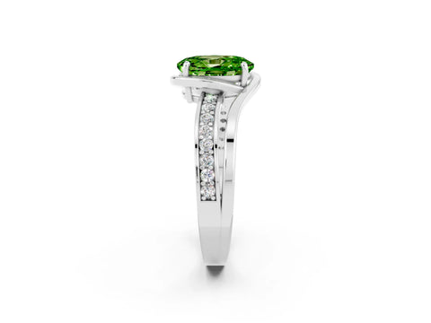 White gold Oval Cut Peridot Solitaire Ring with Split Shank and Prong Setting_2
