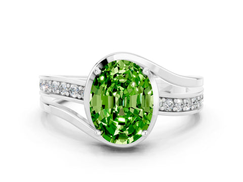 White gold Oval Cut Peridot Solitaire Ring with Split Shank and Prong Setting