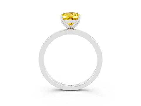 White gold Oval Cut Solitaire Diamond Ring with Thin Band and Four-Prong Setting_3
