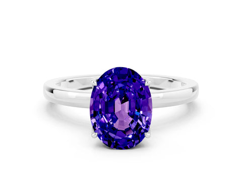 White gold Oval Cut Solitaire Diamond Ring with Thin Band and Four-Prong Setting
