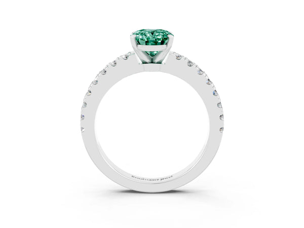 White gold Oval Cut Solitaire Green Sapphire with Pavé Band and Four-Prong Setting