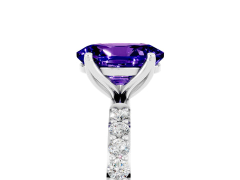 White gold Oval Cut Tanzanite Solitaire Engagement Ring with Pavé Band and Prong Setting_5
