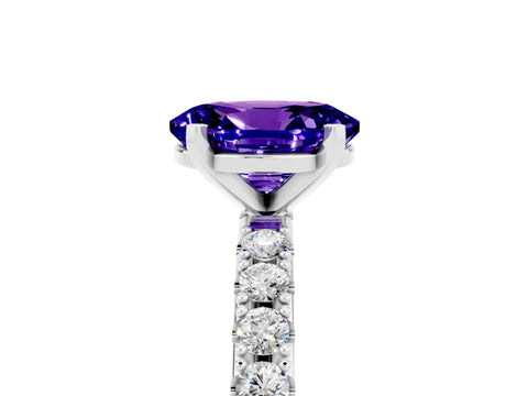 White gold Oval Cut Tanzanite Solitaire Pavé Band with Four-Prong Setting_5