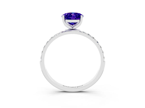 White gold Oval Cut Tanzanite Solitaire Ring with Round  Pavé Band and Prong Setting