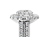 White gold Oval Halo Diamond Engagement Ring with Split Shank and Prong Setting_71