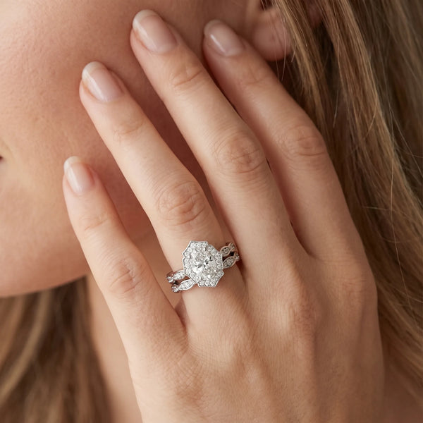 White gold Oval Halo Diamond Ring with Scalloped Band and Four-Prong Setting