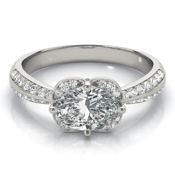 White gold Oval Halo Diamond Split Shank Ring with Four-Prong Setting