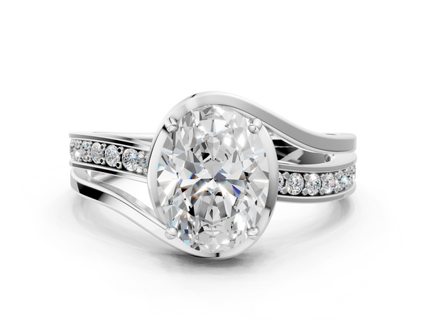White gold Oval Cut Diamond Solitaire Ring with Split Shank and Prong Setting