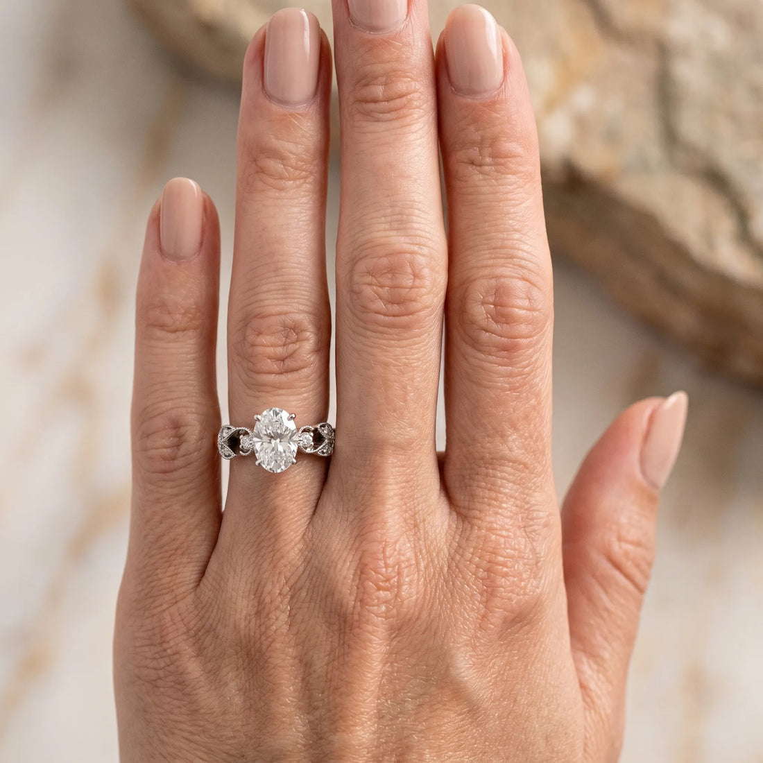 White gold Oval Solitaire Milgrain Leaf Band with Prong Setting_63