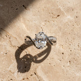 White gold Oval Solitaire Twisted Band with Prong Setting_65
