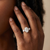White gold Oval Three-Stone Bezel Set Diamond Ring with Solitaire Band_29