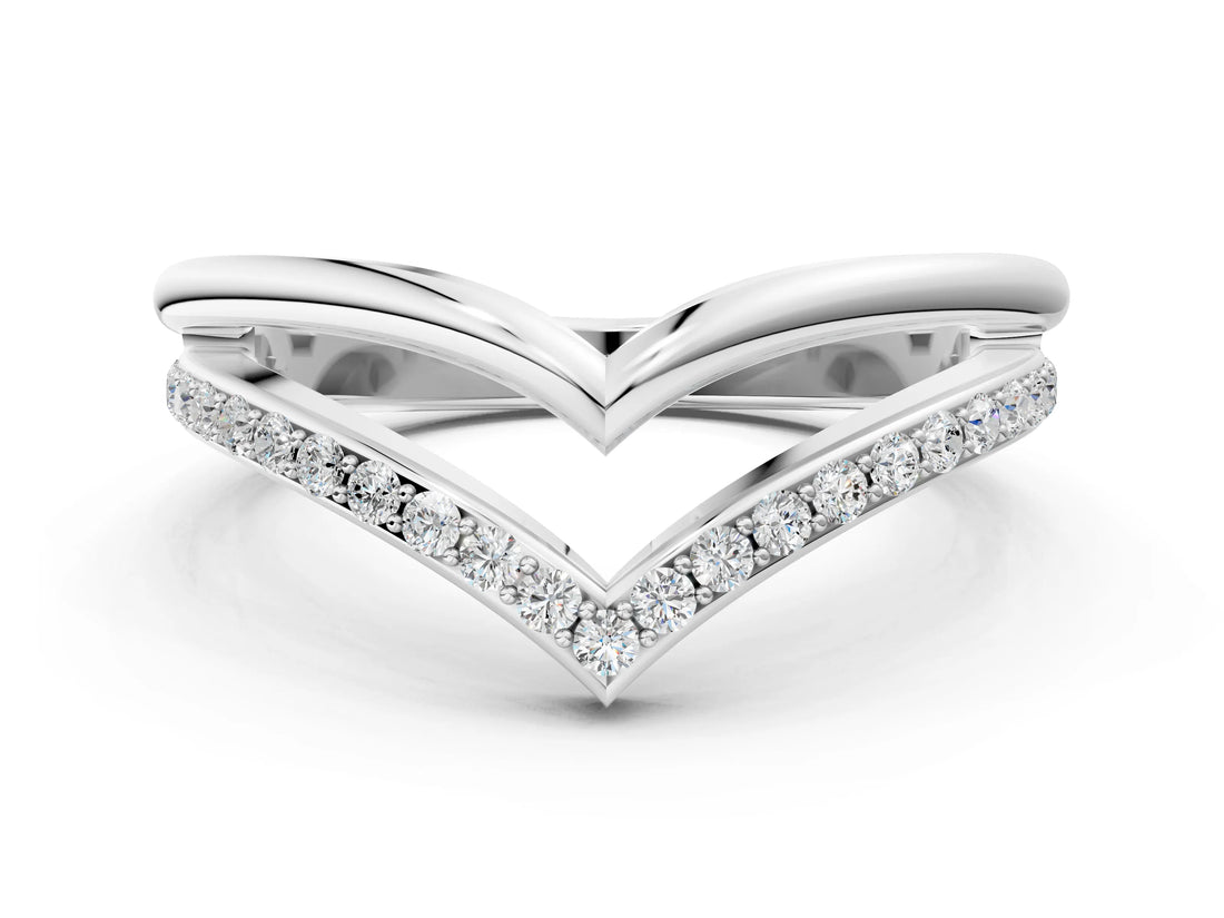 White gold Pavé Round Diamond Chevron Band with Channel Setting_24