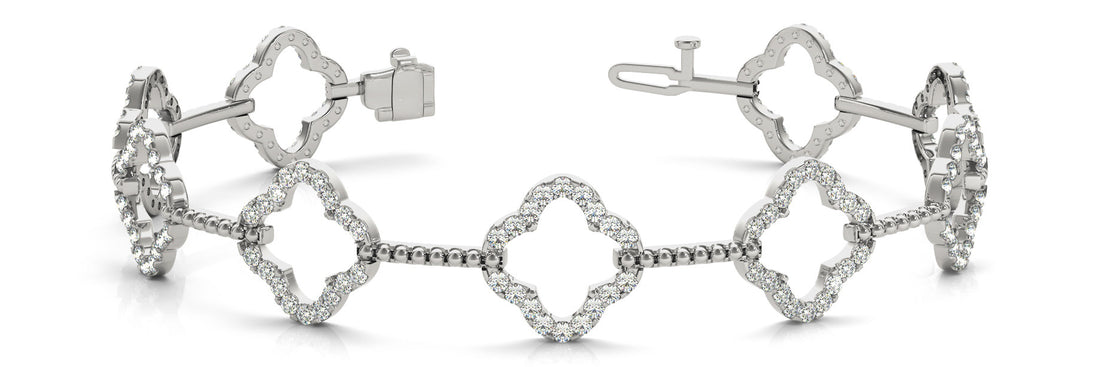 White gold Pavé Round Diamond Open Clover Link Bracelet with Box Clasp