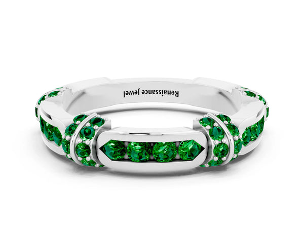 Platinum Lab-Grown Emerald Pave Link Wedding Band with Channel Set Top Panel