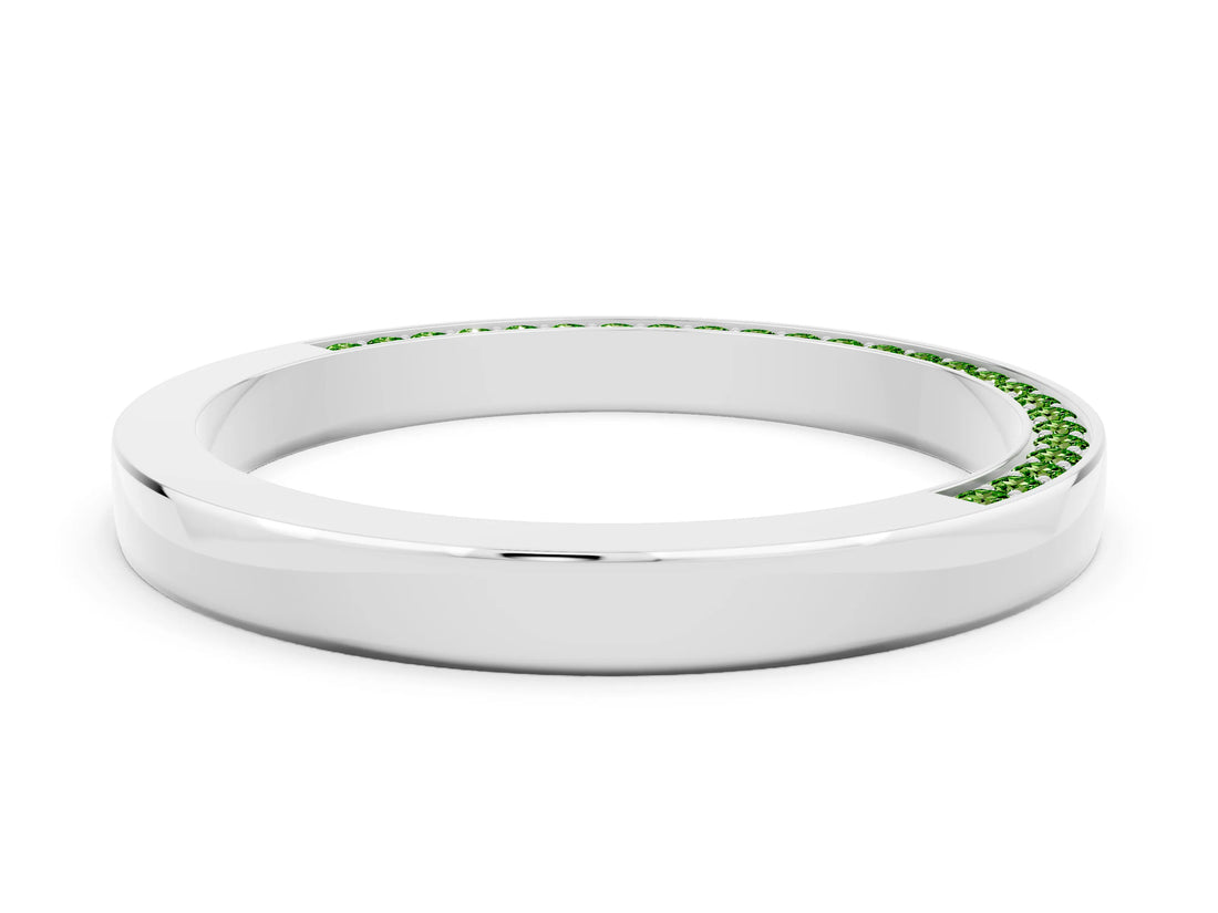 White gold Pavé Round Peridot Channel Set Band_30
