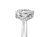 White gold Pear Brilliant Solitaire Engagement Ring with Six-Prong Setting and Classic Band_25