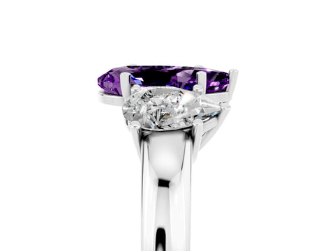 White gold Pear Cut Amethyst Three-Stone Ring with Four-Prong Setting and Classic Band_5