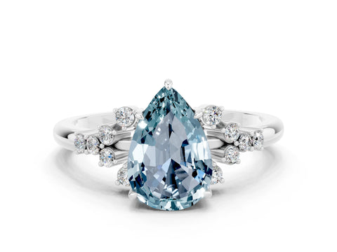 White gold Pear Cut Aquamarine Ring with Side Stones and Four-Prong Setting_36