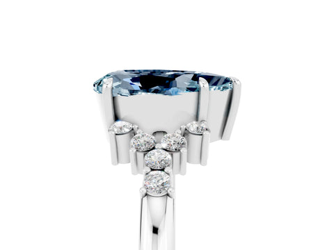 White gold Pear Cut Aquamarine Ring with Side Stones and Four-Prong Setting_41