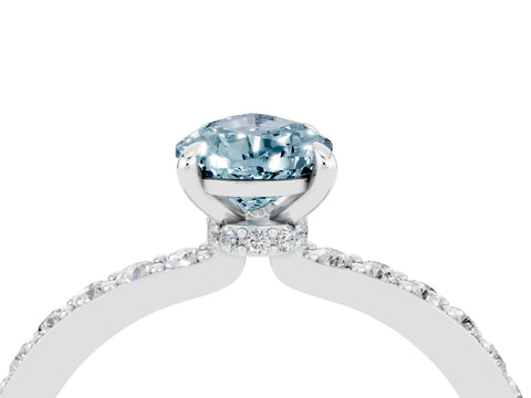White gold Pear Cut Aquamarine Solitaire Engagement Ring with Pavé Band and Four-Prong Setting_4