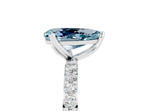 White gold Pear Cut Aquamarine Solitaire Engagement Ring with Pavé Band and Prong Setting_5