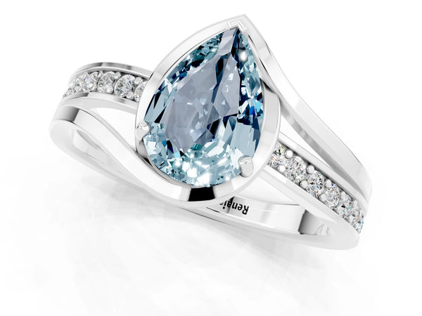 White gold Pear Cut Aquamarine Solitaire Ring with Split Shank and Prong Setting