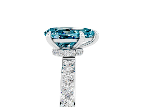 White gold Pear Cut Blue Topaz Pavé Engagement Ring with Round  Accents and Prong Setting_29