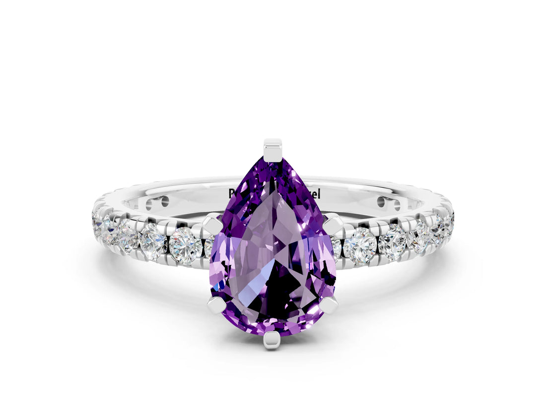 White gold Pear Cut Cut Diamond Pavé Band with Four-Prong Setting