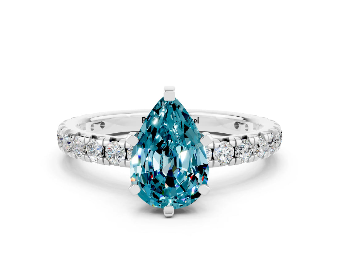White gold Pear Cut Cut Diamond Pavé Band with Four-Prong Setting