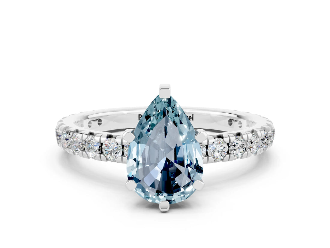 White gold Pear Cut Cut Diamond Pavé Band with Four-Prong Setting
