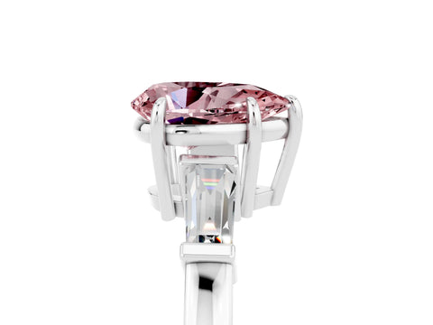 White gold Pear Cut Cut Diamond Ring with Tapered Baguette Side Stones in Four-Prong Setting_5