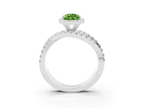 White gold Pear Cut Cut Halo Split Shank Prong Setting Ring