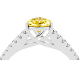 White gold Pear Cut Cut Split Shank Pave Diamond Engagement Ring with Four-Prong Setting_4