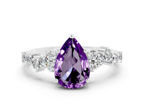 White gold Pear Cut Diamond Cluster Pavé Band with Four-Prong Setting