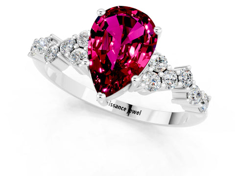 White gold Pear Cut Diamond Cluster Pavé Band with Four-Prong Setting_1
