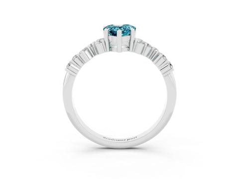 White gold Pear Cut Diamond Cluster Pavé Band with Four-Prong Setting_3