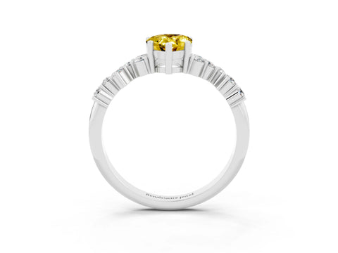 White gold Pear Cut Diamond Cluster Pavé Band with Four-Prong Setting_3