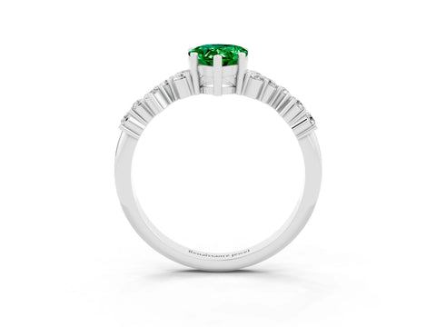 White gold Pear Cut Diamond Cluster Pavé Band with Four-Prong Setting_3