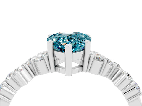 White gold Pear Cut Diamond Cluster Pavé Band with Four-Prong Setting_4