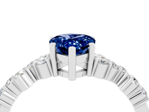 White gold Pear Cut Diamond Cluster Pavé Band with Four-Prong Setting_4