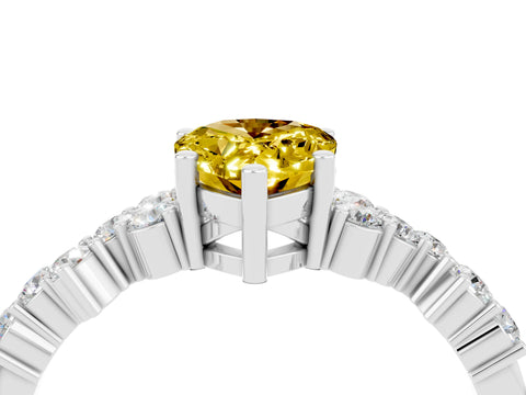 White gold Pear Cut Diamond Cluster Pavé Band with Four-Prong Setting_4