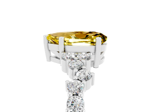 White gold Pear Cut Diamond Cluster Pavé Band with Four-Prong Setting_5