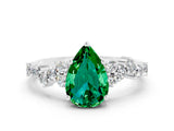 White gold Pear Cut Diamond Cluster Pavé Band with Four-Prong Setting