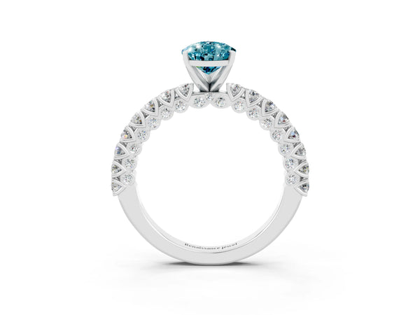 White gold Pear Cut Diamond Pavé Band Solitaire Ring with Prong Setting