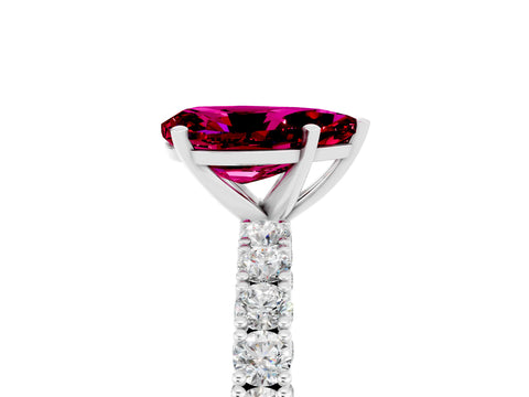 White gold Pear Cut Diamond Pavé Band Solitaire Ring with Prong Setting_5