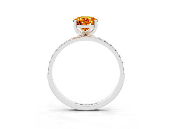 White gold Pear Cut Citrine Solitaire Ring with Round Pavé Shoulders and Prong Setting