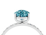 White gold Pear Cut Diamond Pavé Band with Six-Prong Setting_4