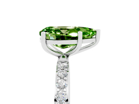 White gold Pear Cut Diamond Pavé Band with Six-Prong Setting_5