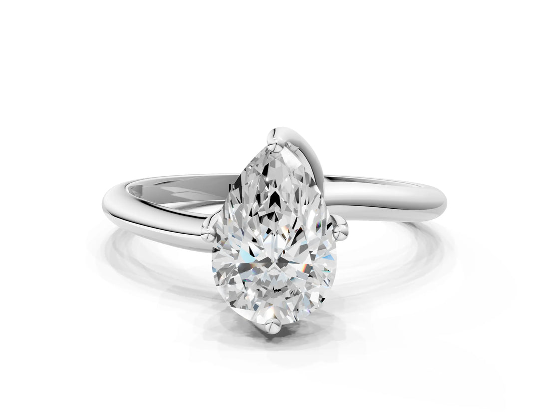 White gold Pear Cut Diamond Solitaire Engagement Ring with Four-Prong Setting and Classic Band_20